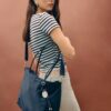 Bolso shopper con charm