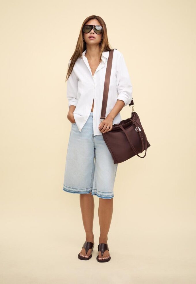 Bolso shopper con charm