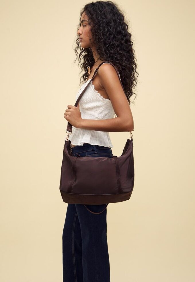 Bolso shopper con contraste Bolso shopper con contraste