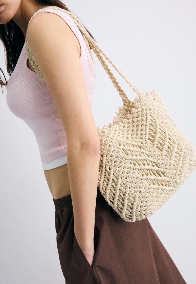 Bolso shopper de ganchillo con hilo metálico Bolso shopper de ganchillo con hilo metálico