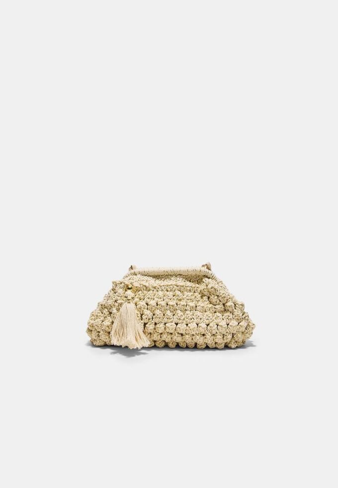 Bolso tipo cubo de ganchillo con hilo metalizado Bolso tipo cubo de ganchillo con hilo metalizado
