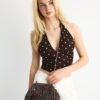 Bolso tipo cubo de ganchillo con hilo metalizado Bolso tipo cubo de ganchillo con hilo metalizado