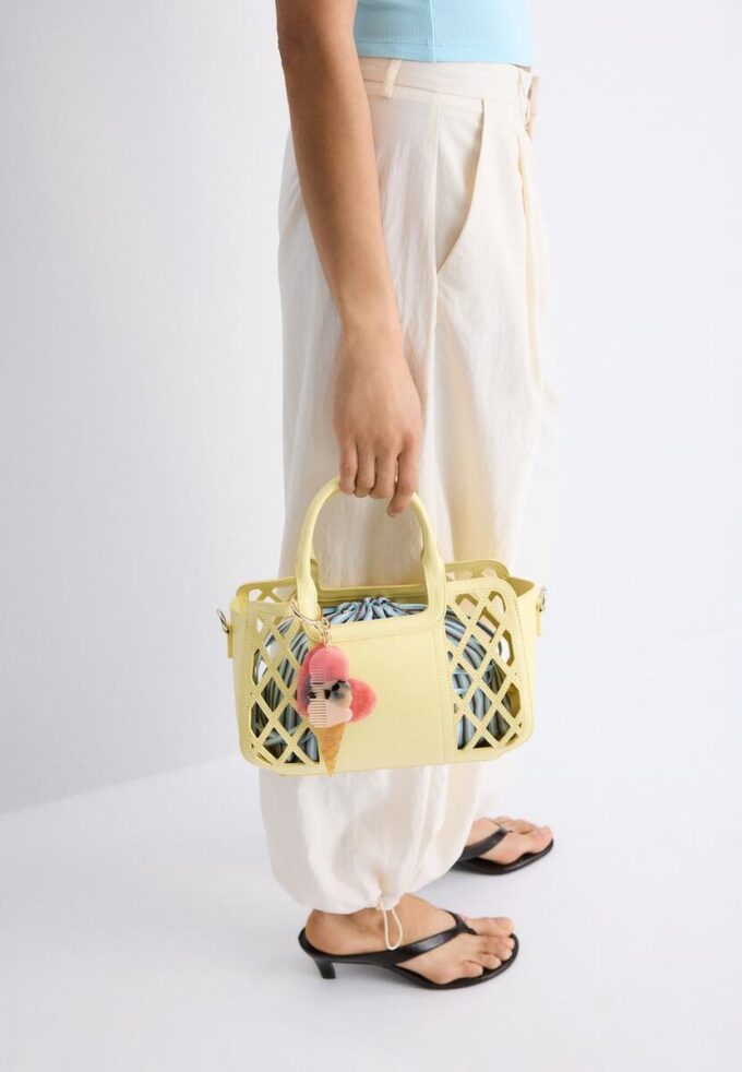 Bolso tote combinado tipo cesta Bolso tote combinado tipo cesta