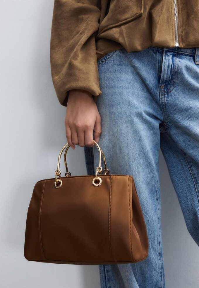 Bolso tote con asa metálica Bolso tote con asa metálica