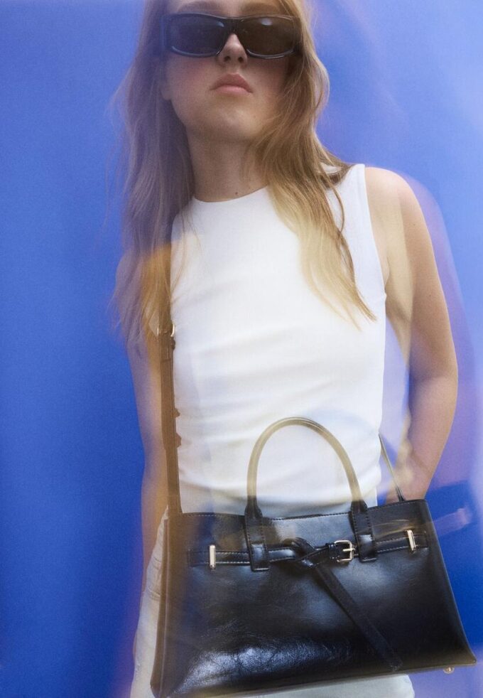 Bolso tote con cinturón