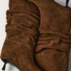 Botas de piel slouchy con tacón bajo
