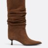 Botas de piel slouchy con tacón bajo