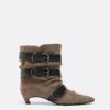 Botas de tacón bajo de piel con cinturón