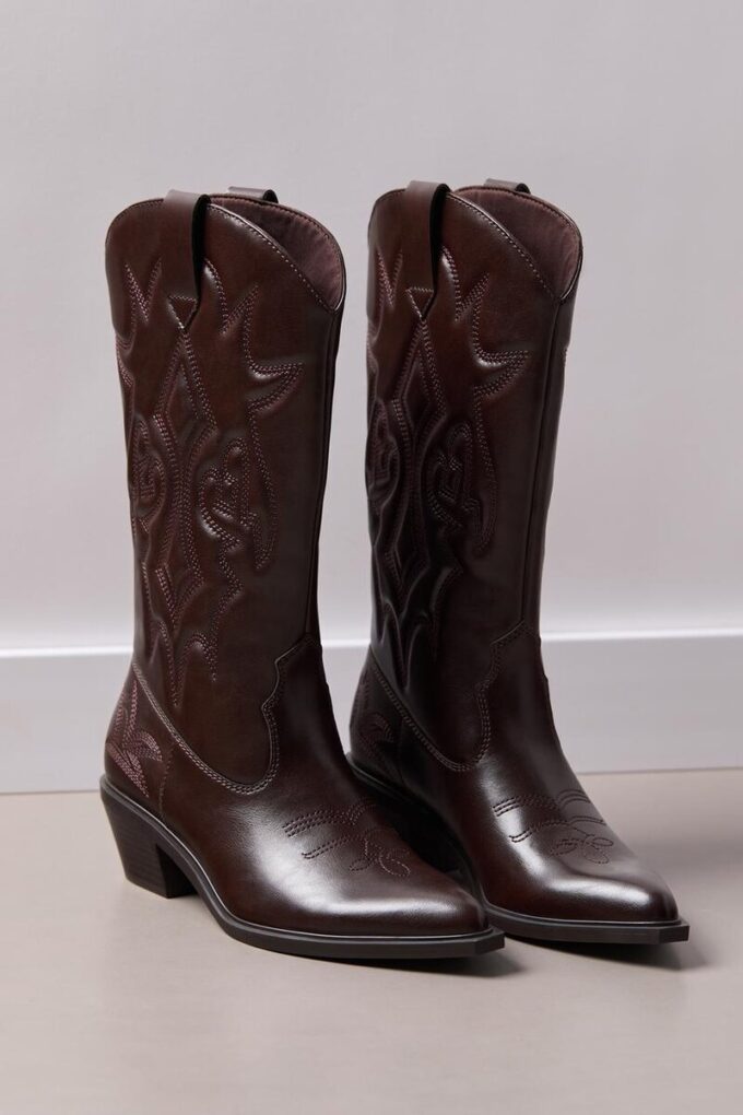 Botas vaqueras con tacón Botas vaqueras con tacón
