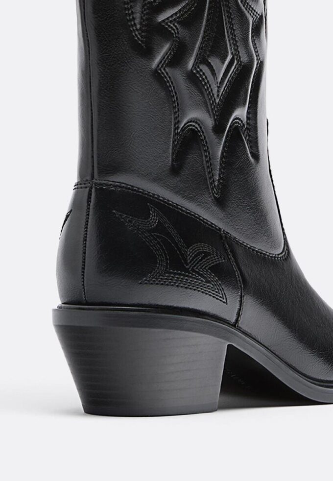 Botas vaqueras con tacón Botas vaqueras con tacón