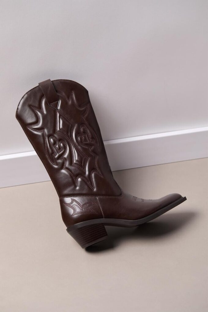 Botas vaqueras con tacón Botas vaqueras con tacón