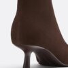 Botines de tacón de aguja de piel serrada