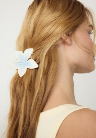 Broche de flor