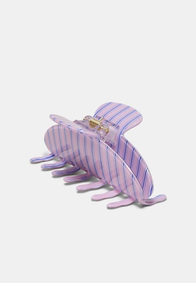 Broche de piel a rayas