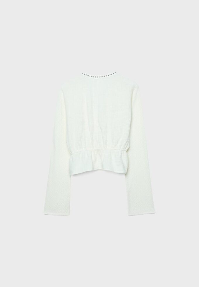 Camisa abierta con tachuelas Camisa abierta con tachuelas