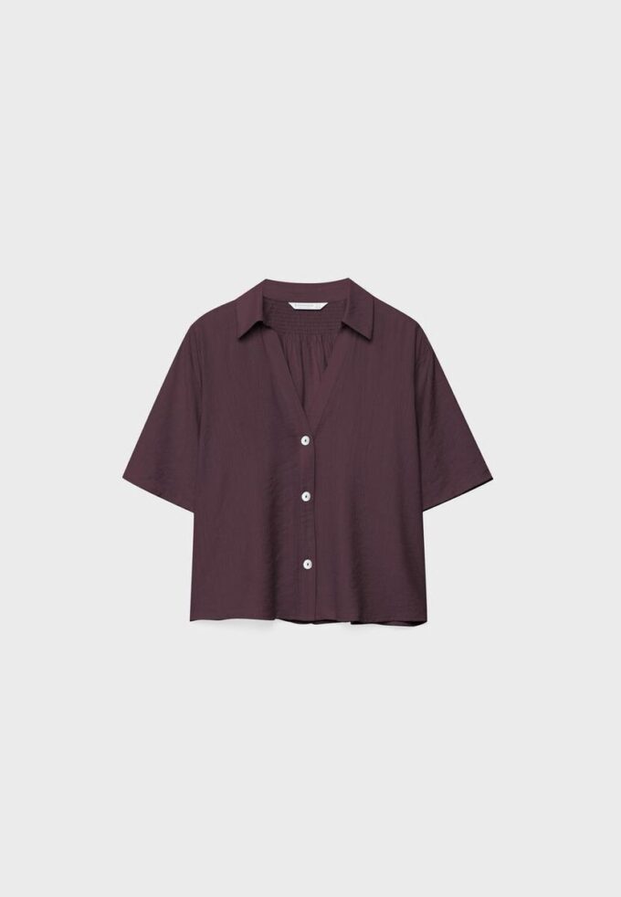 Camisa holgada con botones Camisa holgada con botones