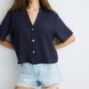 Camisa holgada con botones Camisa holgada con botones