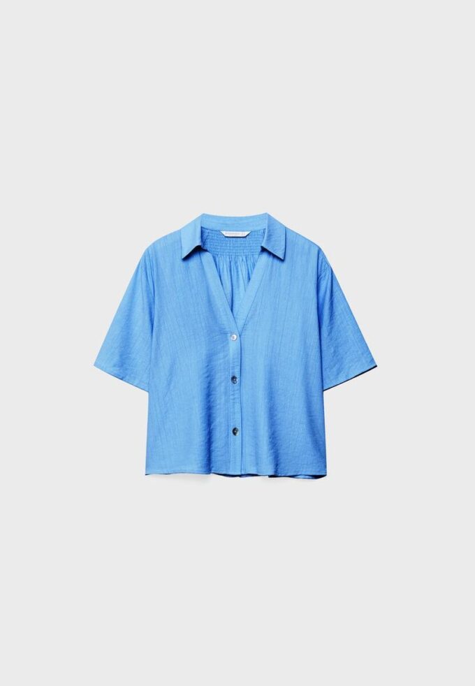 Camisa holgada con botones Camisa holgada con botones