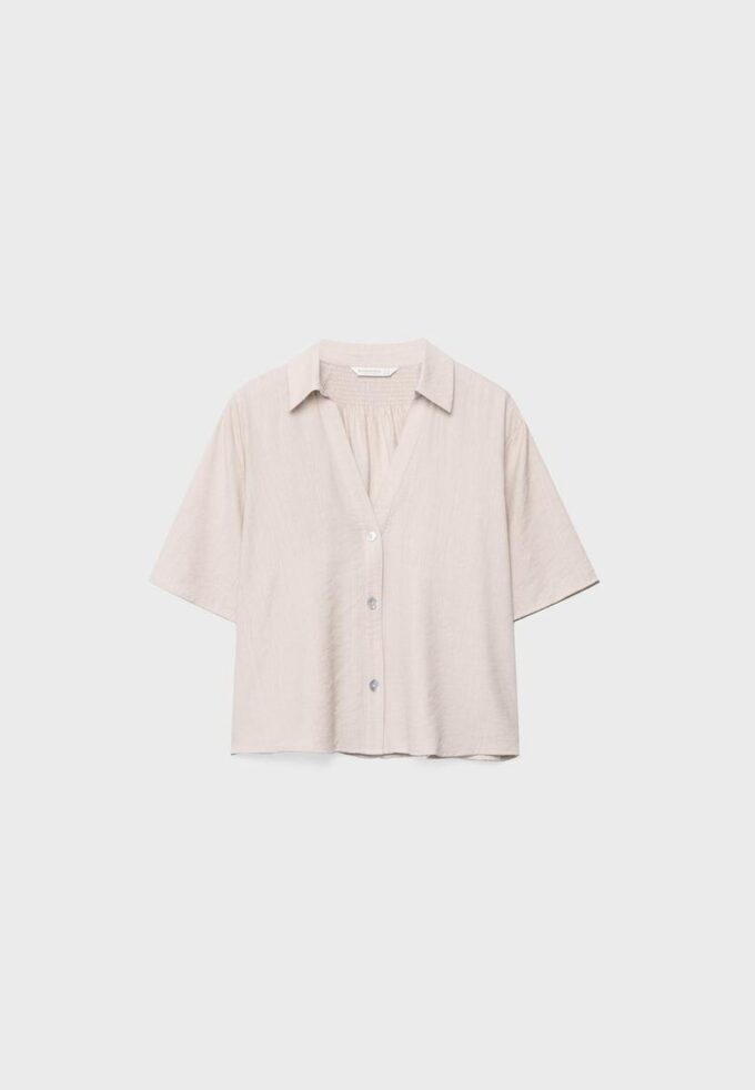 Camisa holgada con botones Camisa holgada con botones