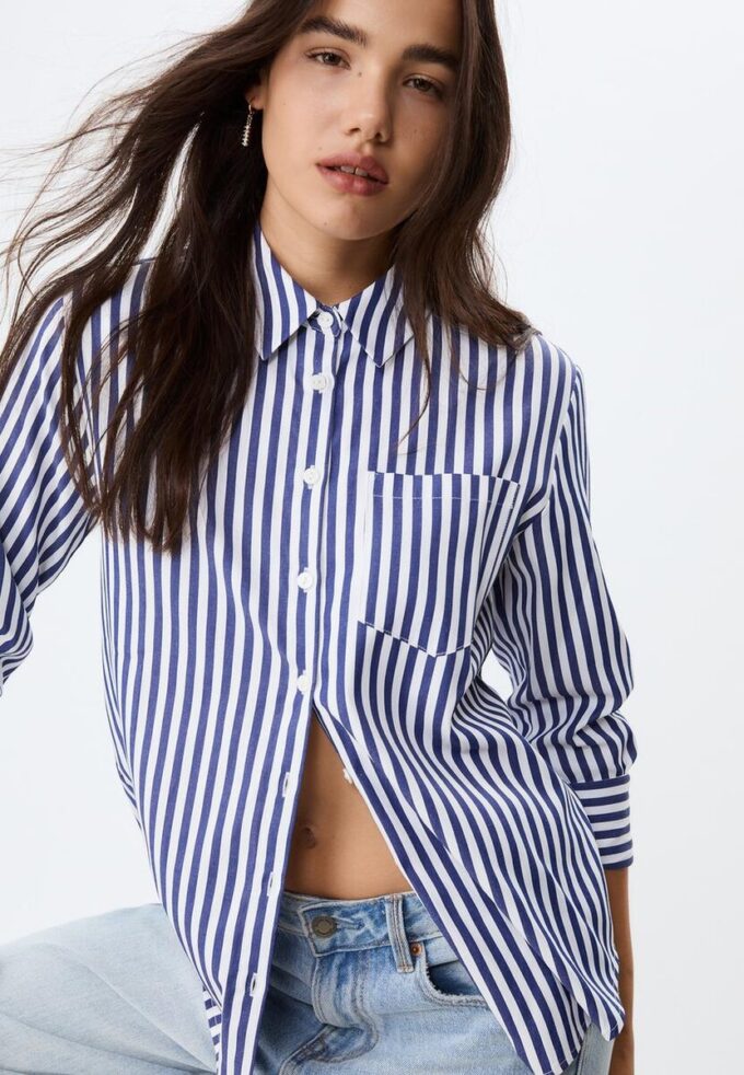 Camisas básicas de popelín a rayas con bolsillo Camisas básicas de popelín a rayas con bolsillo