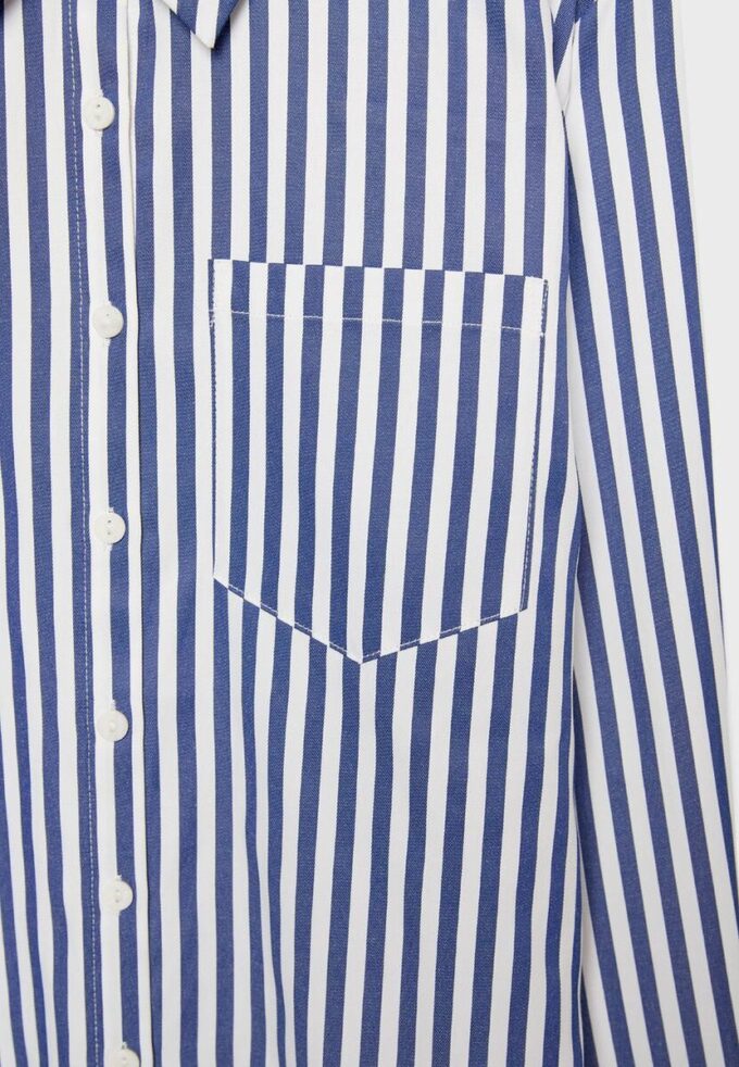Camisas básicas de popelín a rayas con bolsillo Camisas básicas de popelín a rayas con bolsillo
