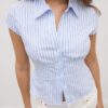 Camisas de manga corta con costura bajo el pecho Camisas de manga corta con costura bajo el pecho