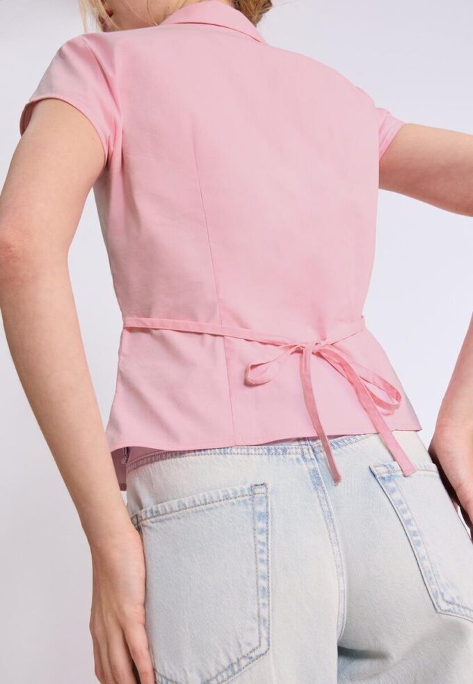 Camisas de manga corta con costura bajo el pecho Camisas de manga corta con costura bajo el pecho