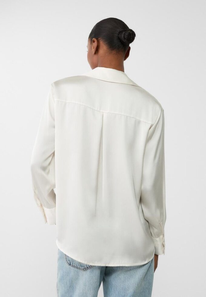 Camisas de satén con cuello Camisas de satén con cuello