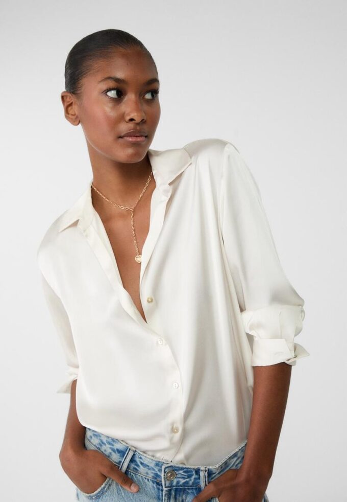 Camisas de satén con cuello Camisas de satén con cuello