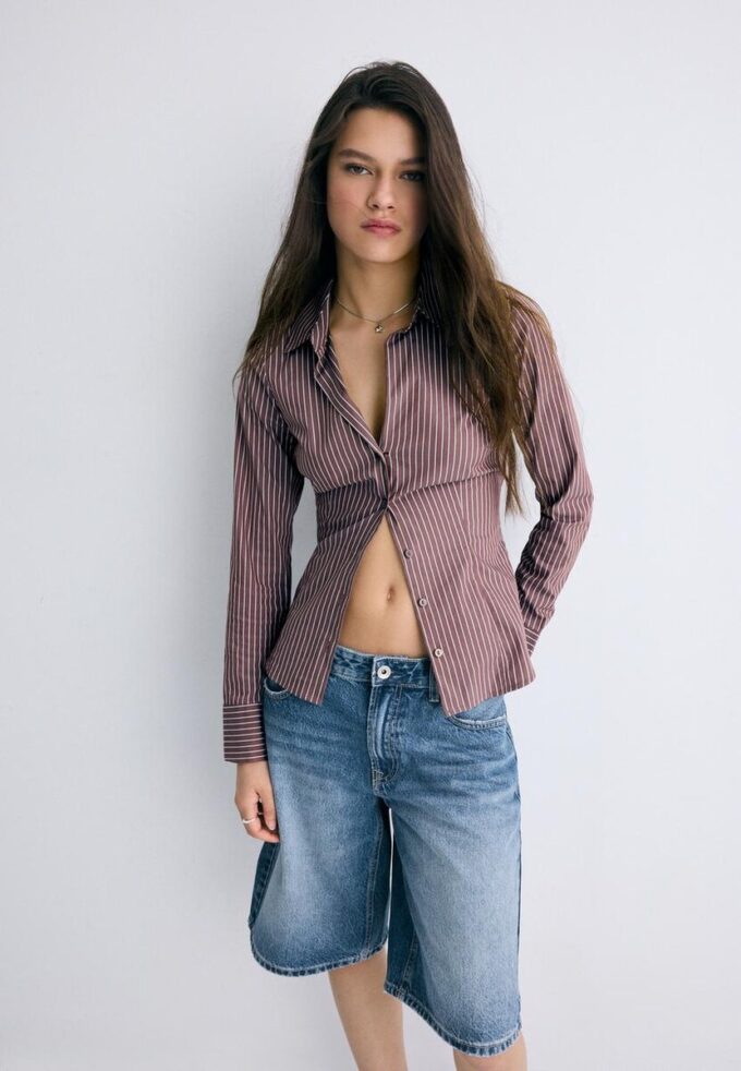 Camisas entalladas básicas a rayas Camisas entalladas básicas a rayas