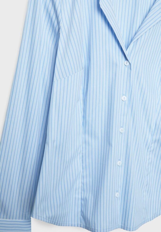 Camisas entalladas básicas a rayas Camisas entalladas básicas a rayas