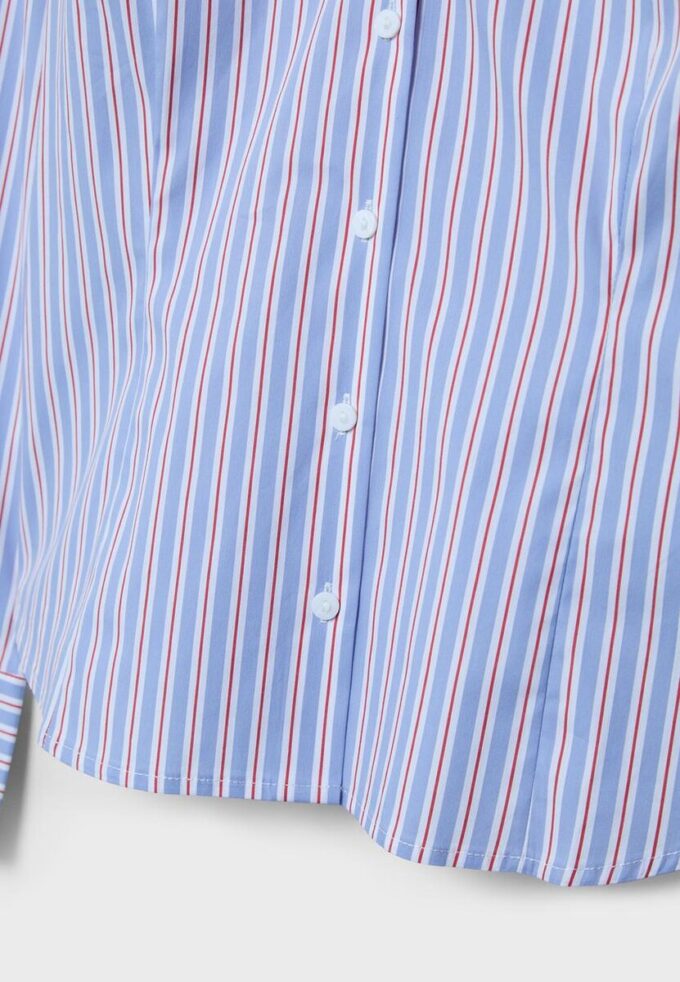 Camisas entalladas básicas a rayas