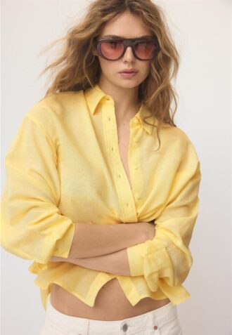 Camisas fluidas con efecto lino