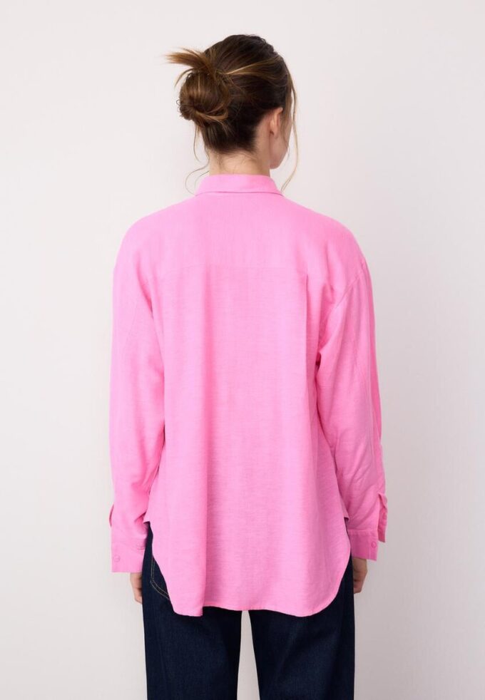 Camisas fluidas con efecto lino Camisas fluidas con efecto lino