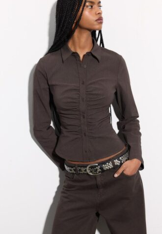 Camisas lisas fruncidas