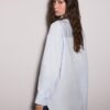 Camisas oversize con tachuelas Camisas oversize con tachuelas