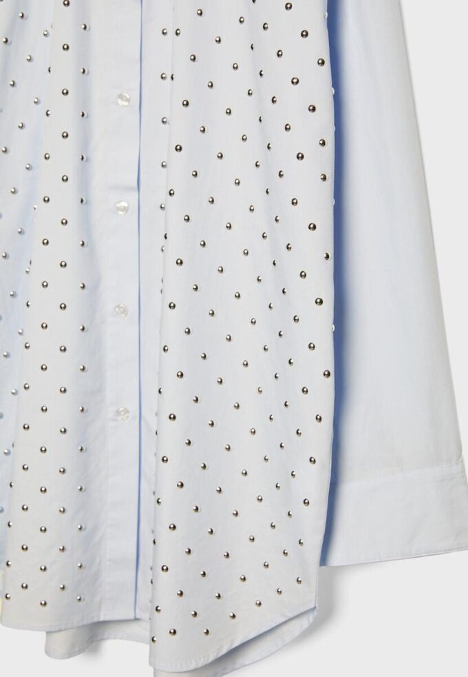 Camisas oversize con tachuelas Camisas oversize con tachuelas