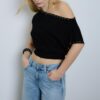 Camiseta asimétrica con tachuelas Camiseta asimétrica con tachuelas