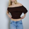 Camiseta asimétrica con tachuelas Camiseta asimétrica con tachuelas