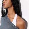 Camiseta asimétrica con tachuelas Camiseta asimétrica con tachuelas