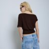 Camiseta asimétrica con tachuelas Camiseta asimétrica con tachuelas