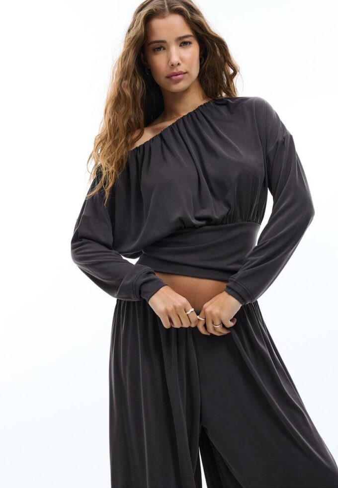 Camiseta asimétrica con Tacto suave Camiseta asimétrica con Tacto suave
