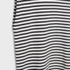 Camiseta básica a rayas con hombreras acolchadas Camiseta básica a rayas con hombreras acolchadas