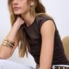 Camiseta básica ajustada con fruncidos Camiseta básica ajustada con fruncidos