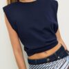 Camiseta básica con hombreras Camiseta básica con hombreras