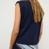 Camiseta básica con hombreras Camiseta básica con hombreras