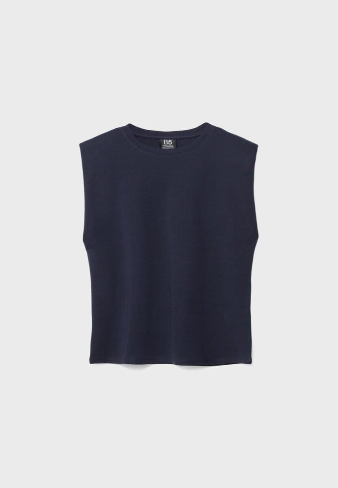 Camiseta básica con hombreras Camiseta básica con hombreras