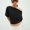 Camiseta básica con mangas de murciélago Camiseta básica con mangas de murciélago