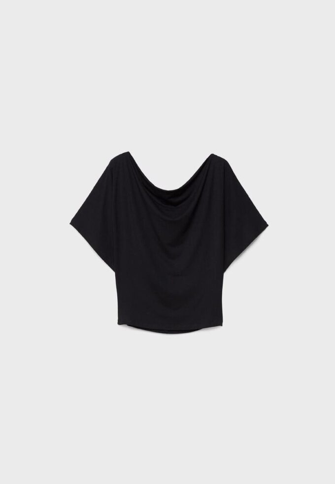 Camiseta básica con mangas de murciélago Camiseta básica con mangas de murciélago