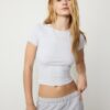 Camiseta básica de corte ajustado